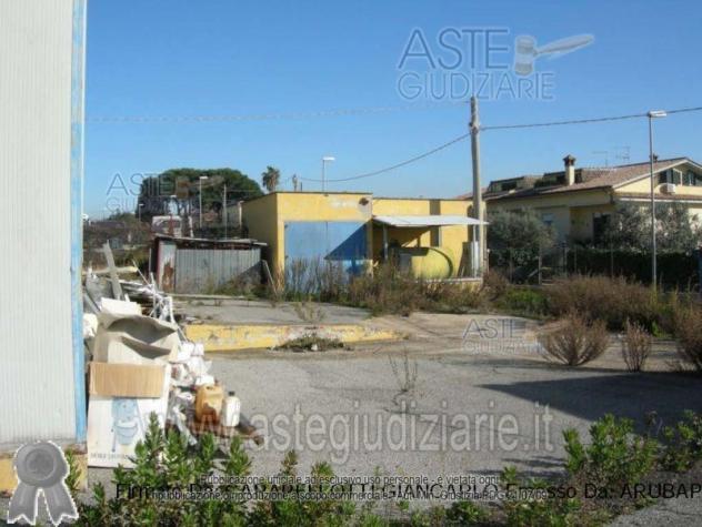 negozio in vendita ad Albano Laziale