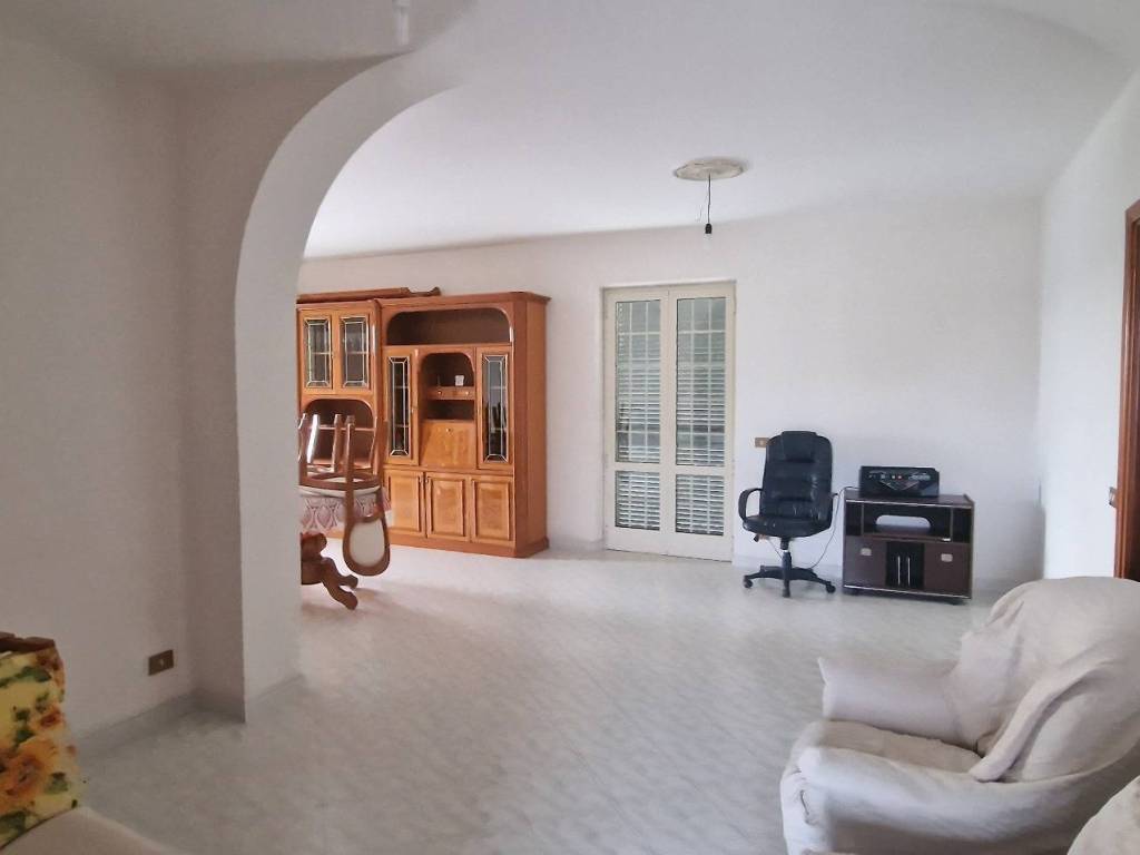 casa indipendente in vendita ad Albano Laziale in zona Cecchina