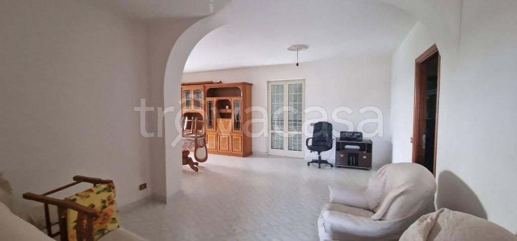 casa indipendente in vendita ad Albano Laziale in zona Cecchina