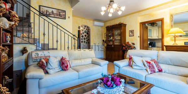 appartamento in vendita ad Albano Laziale