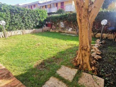 appartamento in vendita ad Albano Laziale in zona Cecchina