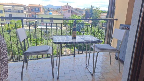 appartamento in vendita ad Albano Laziale in zona Pavona