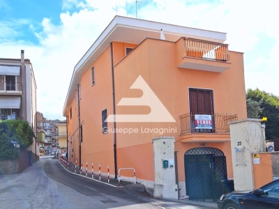 appartamento in vendita ad Albano Laziale