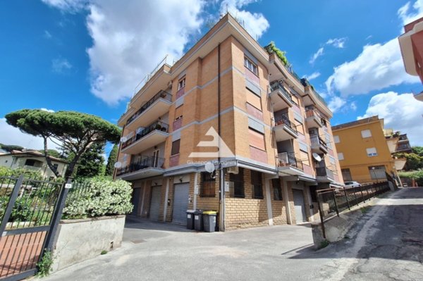 appartamento in vendita ad Albano Laziale