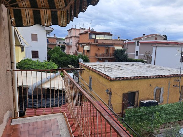 appartamento in vendita ad Albano Laziale in zona Cecchina