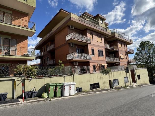 appartamento in vendita ad Albano Laziale