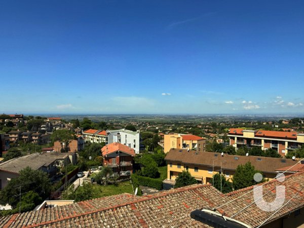 appartamento in vendita ad Albano Laziale
