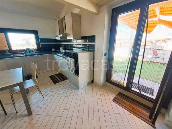appartamento in vendita ad Albano Laziale in zona Cecchina