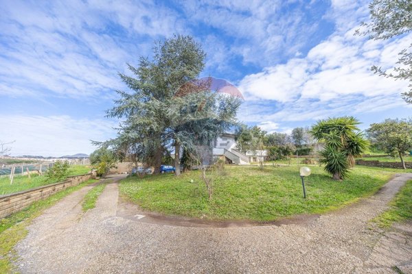 casa indipendente in vendita ad Albano Laziale