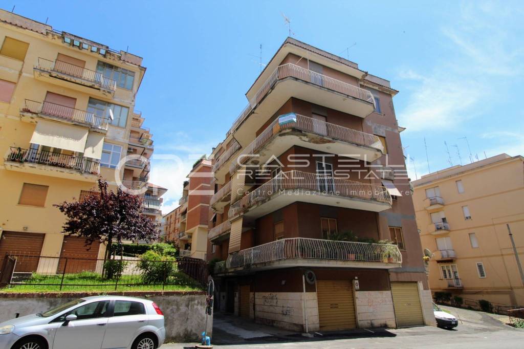 appartamento in vendita ad Albano Laziale