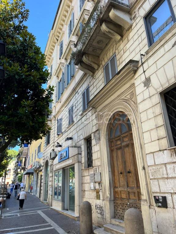 appartamento in vendita ad Albano Laziale