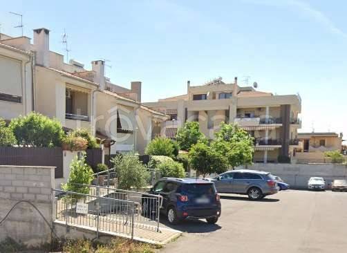 casa indipendente in vendita ad Albano Laziale in zona Cecchina