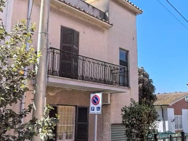 casa indipendente in vendita ad Albano Laziale in zona Marfoli