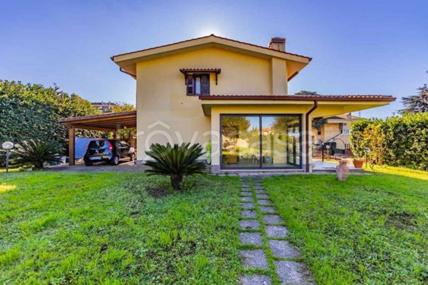 casa indipendente in vendita ad Albano Laziale
