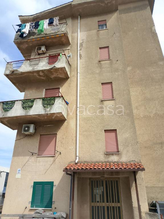 appartamento in vendita ad Albano Laziale in zona Marfoli