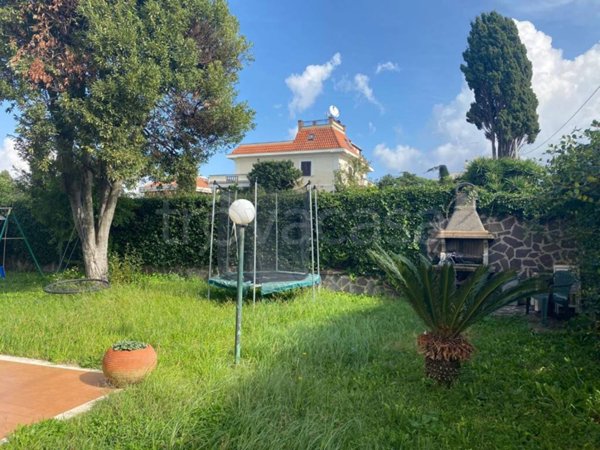 appartamento in vendita ad Albano Laziale