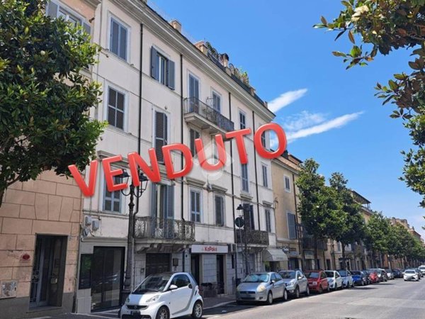 appartamento in vendita ad Albano Laziale