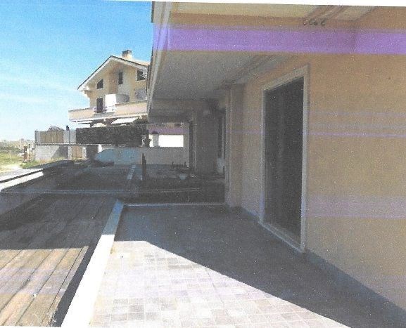 casa indipendente in vendita ad Albano Laziale in zona Pavona