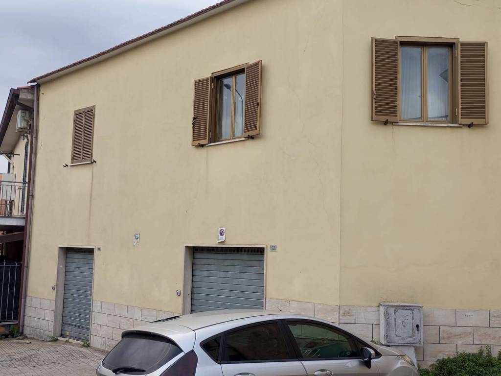 casa indipendente in vendita ad Albano Laziale in zona Cecchina