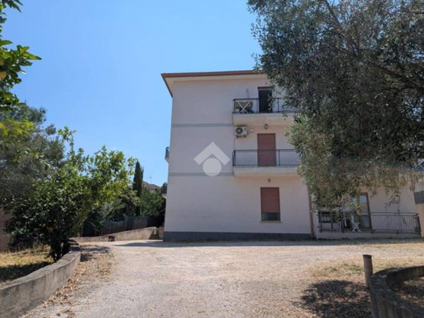 appartamento in vendita ad Albano Laziale