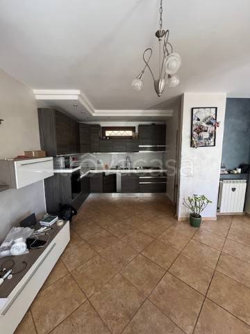 casa indipendente in vendita ad Albano Laziale in zona Cecchina