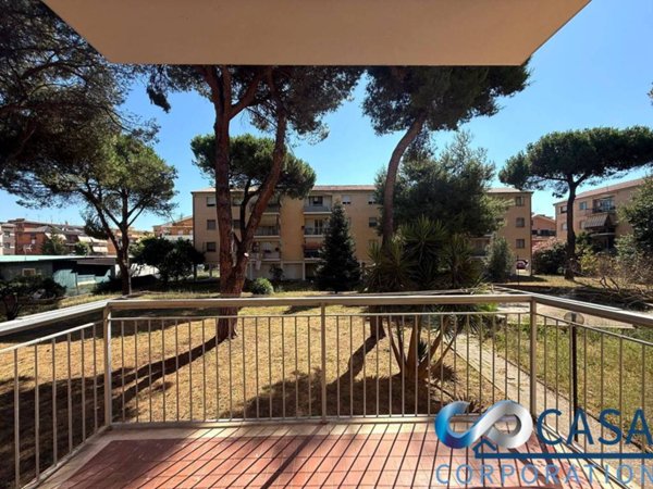 appartamento in vendita ad Albano Laziale in zona Pavona