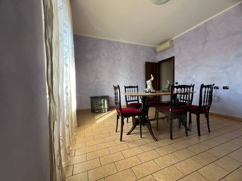 appartamento in vendita ad Albano Laziale