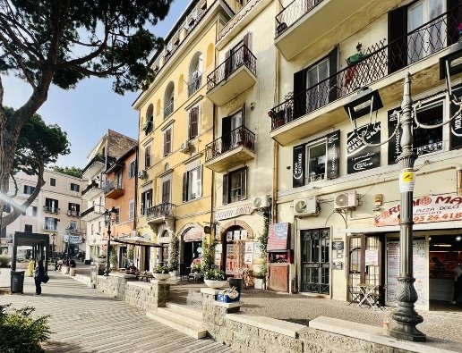 appartamento in vendita ad Albano Laziale