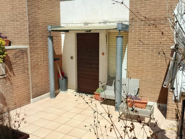 casa indipendente in vendita ad Albano Laziale
