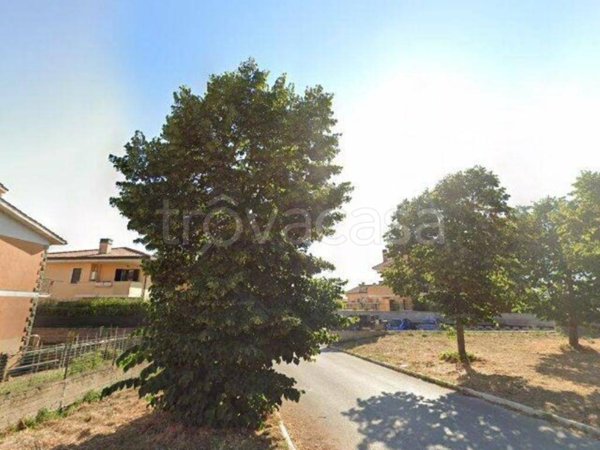 appartamento in vendita ad Albano Laziale in zona Pavona