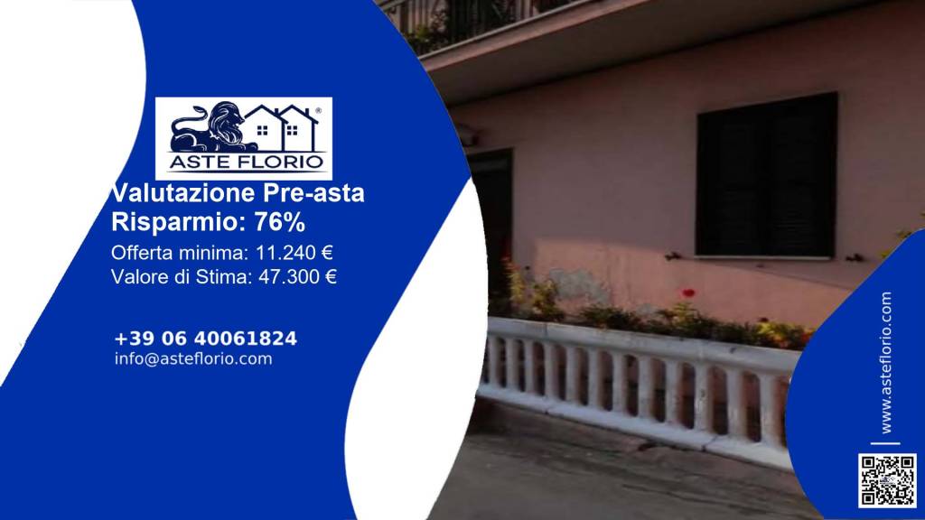 negozio in vendita ad Albano Laziale in zona Cecchina