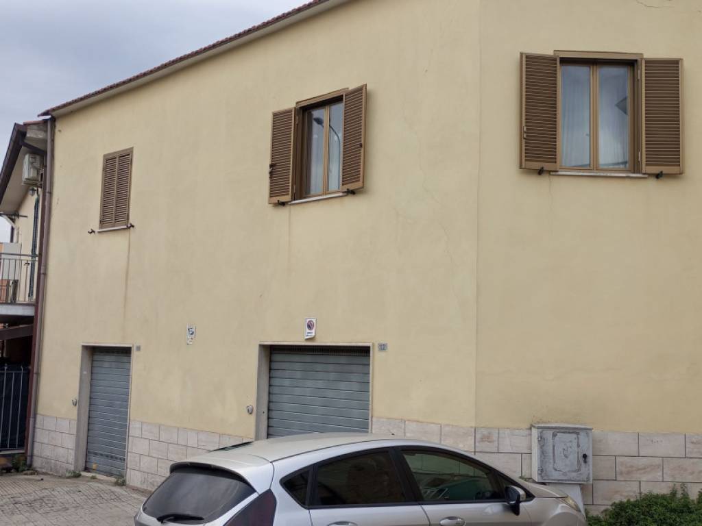 casa indipendente in vendita ad Albano Laziale in zona Cecchina