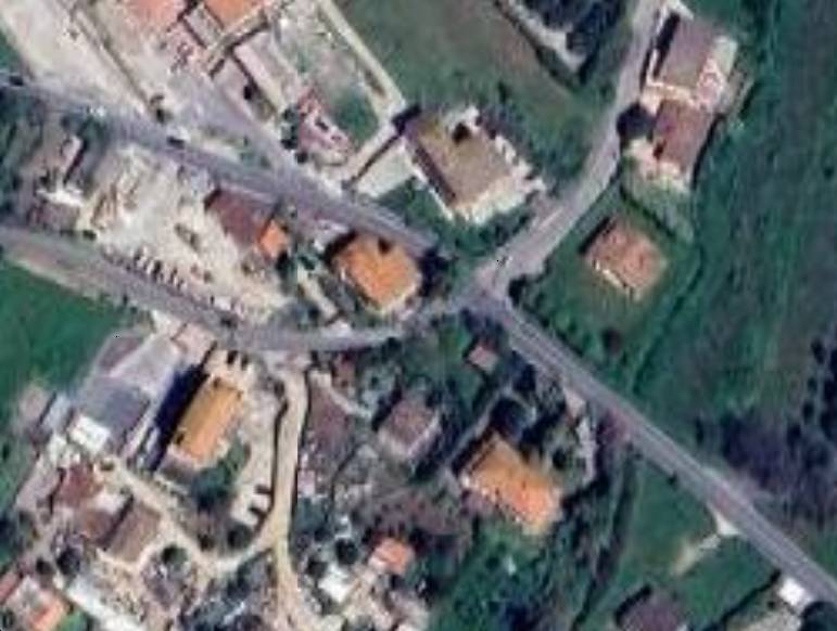 negozio in vendita ad Albano Laziale in zona Cecchina