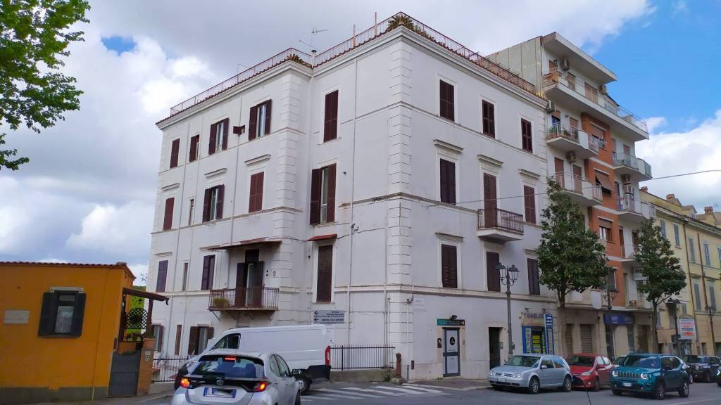appartamento in vendita ad Albano Laziale