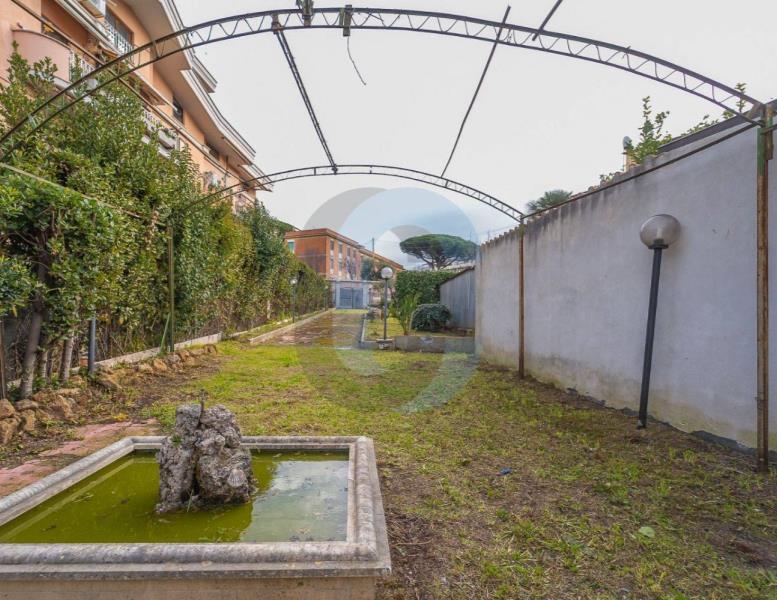 appartamento in vendita ad Albano Laziale