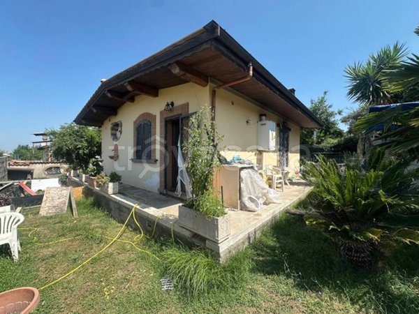 casa indipendente in vendita ad Albano Laziale