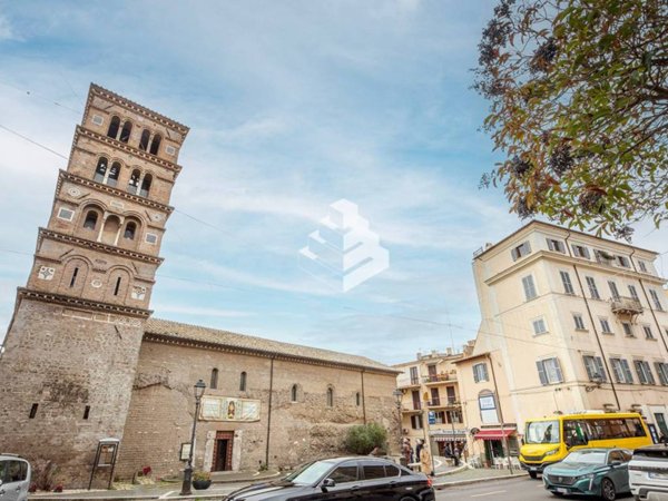 appartamento in vendita ad Albano Laziale