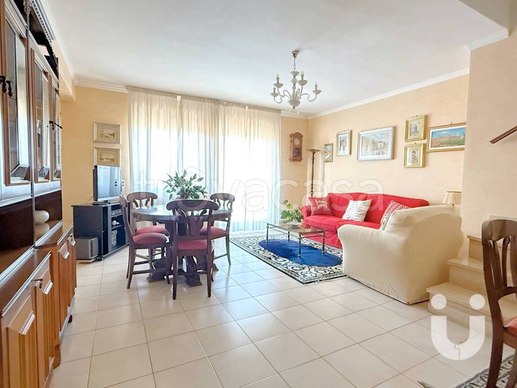 appartamento in vendita ad Albano Laziale