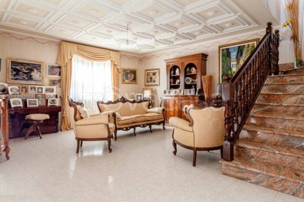 casa indipendente in vendita ad Albano Laziale in zona Marfoli