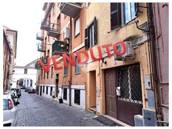 appartamento in vendita ad Albano Laziale