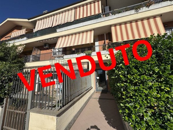appartamento in vendita ad Albano Laziale in zona Pavona