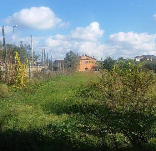 terreno agricolo in vendita ad Albano Laziale in zona Cecchina