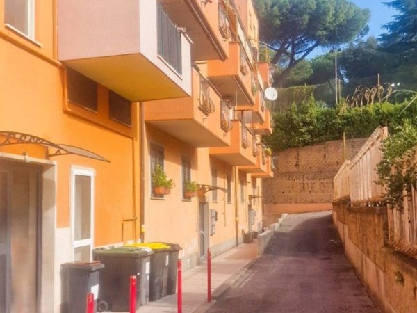 appartamento in vendita ad Albano Laziale in zona Cecchina
