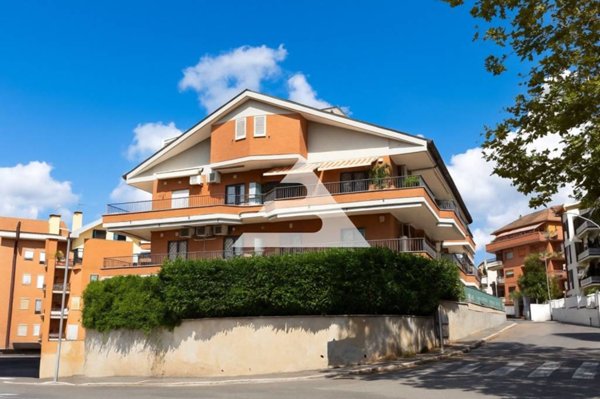 appartamento in vendita ad Albano Laziale