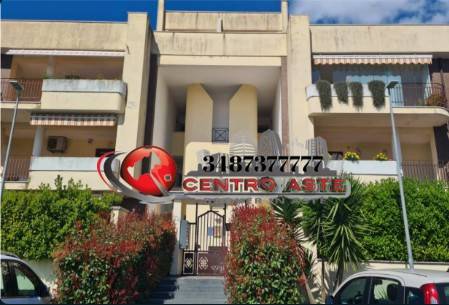 appartamento in vendita ad Albano Laziale in zona Cecchina