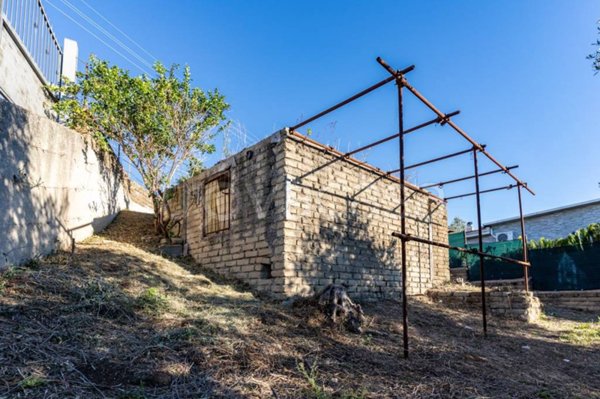 casa indipendente in vendita ad Albano Laziale in zona Cecchina