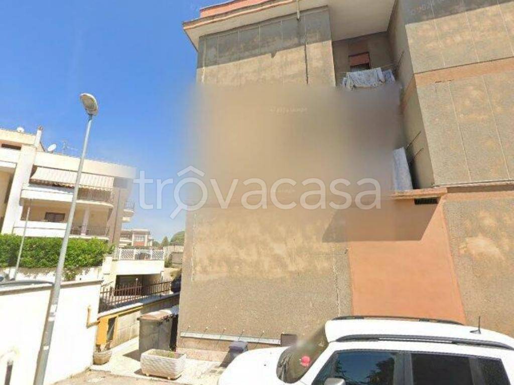 appartamento in vendita ad Albano Laziale in zona Cecchina