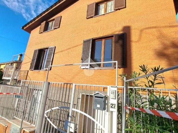 appartamento in vendita ad Albano Laziale