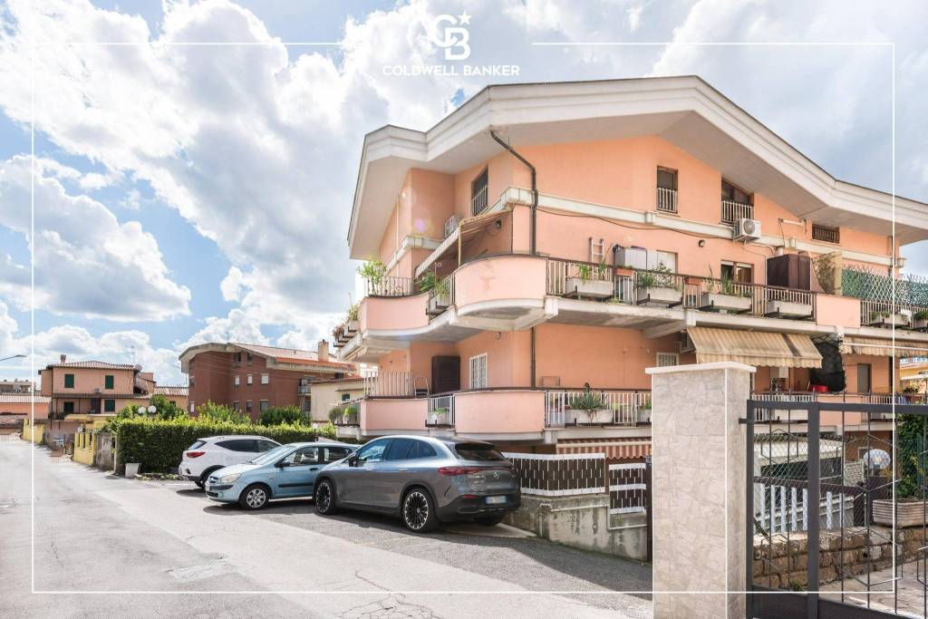 appartamento in vendita ad Albano Laziale