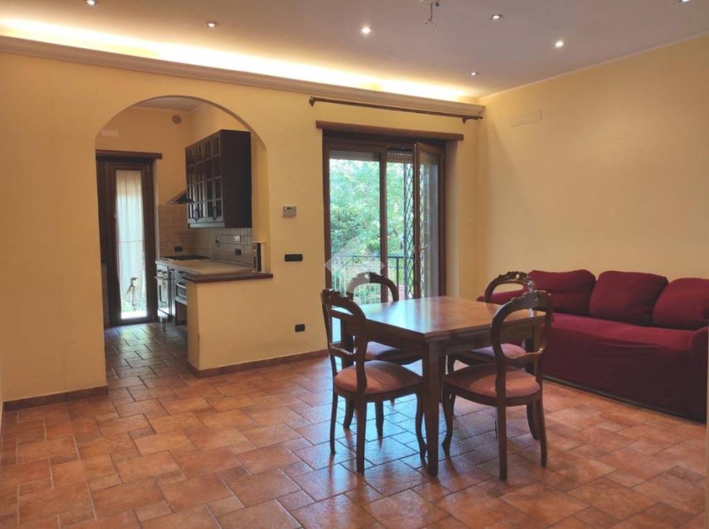 appartamento in vendita ad Albano Laziale